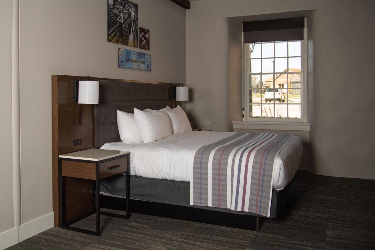 Hotel Millwright Amana 外观 照片